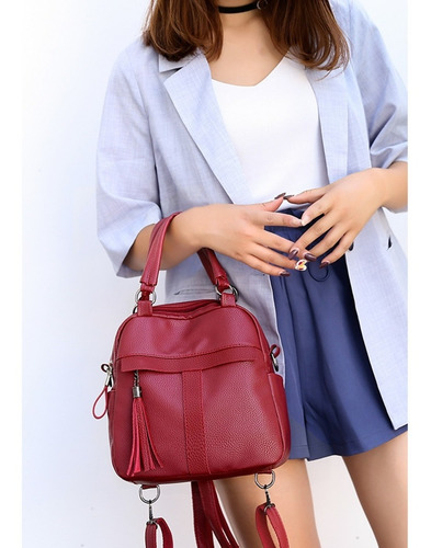 Imagen 9 de 10 de Bolsa Mochila Para Dama De Material Tipo Piel Versátil Con Tirantes Para Usar Como Mochila O Como Bolso Escolar Casual