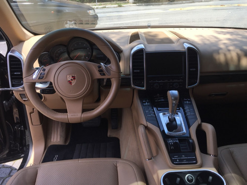 Porsche Cayenne V6 ( 2012/2012 ) Blindada R$ 143.999,99