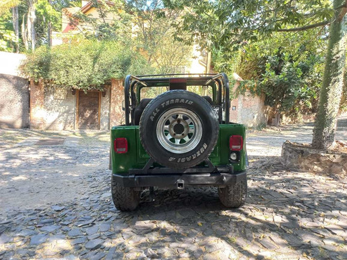 Imagen 7 de 15 de Jeep Renegade Cj7