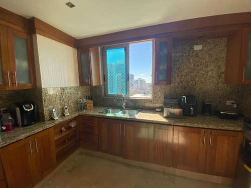 Venta De Penthouse En Alma Rosa I Santo Domingo Este
