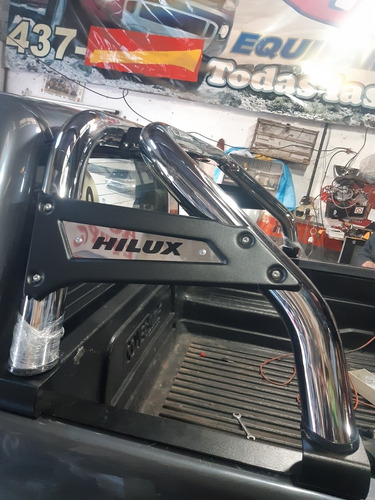 Barra Antivuelco Cromada Toyota Hilux 2006-2015