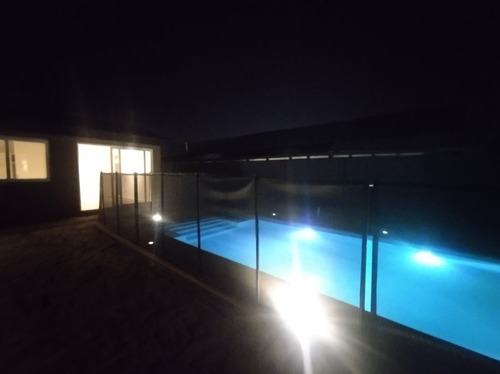 Arriendo Espléndida Casa En Condominio 3d/2b/3e, Limache.