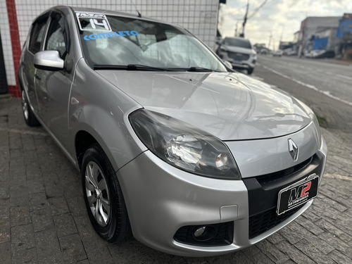 Renault Sandero 1.0 16v Expression Hi-flex 5p
