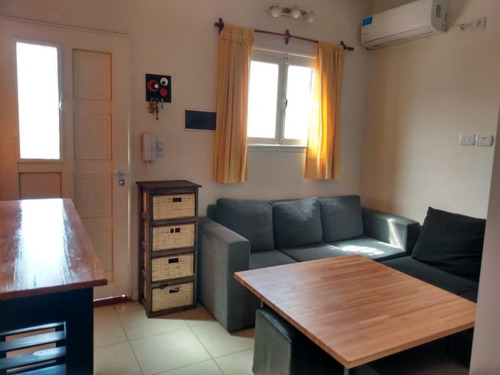 Imagen 6 de 17 de Venta Ph 2 Dorm. S/expensas - 9 Esq. 68 - La Plata