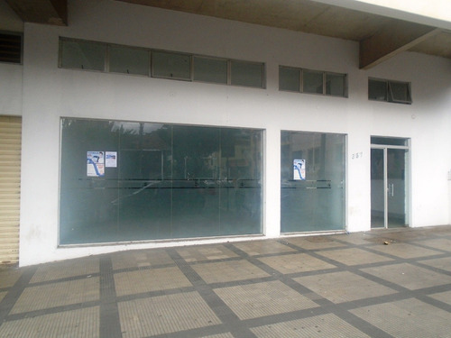 Imagem 1 de 10 de Loja Para Comprar No Palmeiras Em Ponte Nova/mg - 4140