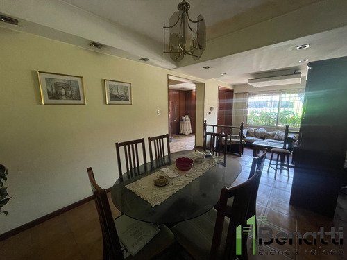 Casa En Lote Propio En Venta. Ciudadela. Excelente Ubicación