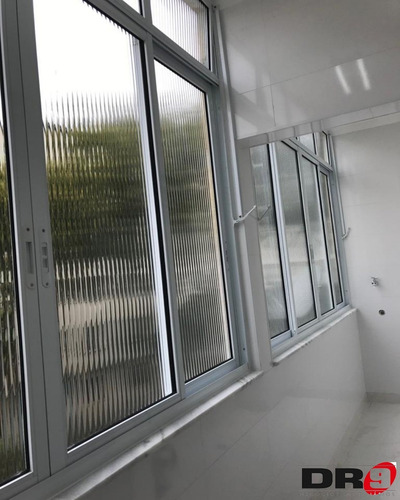 Imagem 4 de 15 de Apartamento Para Venda No Iapi Na Moóca Reformado Pronto Para Morar Ou Locar. - Ap00747