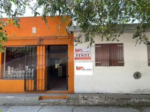 Venta - Casa Y Local Comercial - Chascomus