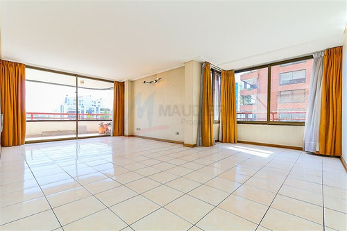 Departamento En Venta De 4 Dorm. En Las Condes