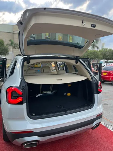 BMW X3 BMW X3 XDRIVE30i 2.0 AT 4X4