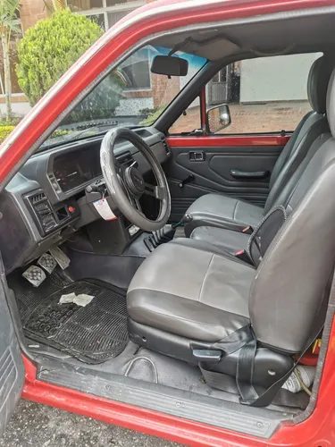 Mazda B2200 2.2 B2200