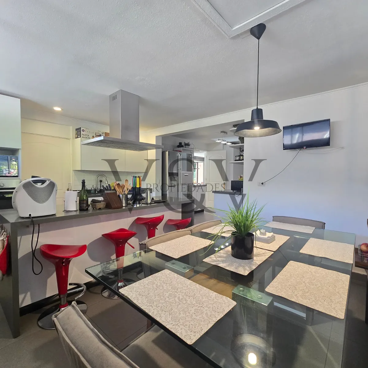Imagen 4 de 22 de Casa En Venta Remodelada!! 6d En San Carlos De Apoquindo