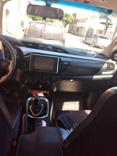 Toyota Hilux 2.4 Cd Sr 150cv 4x2 2016