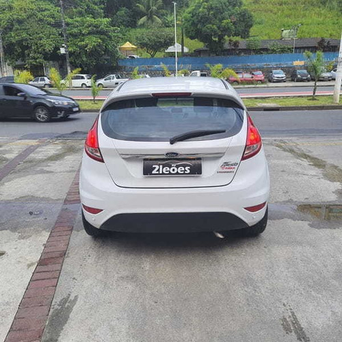 Imagem 5 de 15 de Ford Fiesta Ha 1.6l Ti 2015