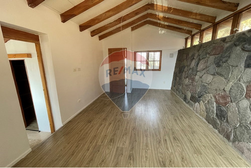 Casa Con Vista Panorámica Sector Arrayán