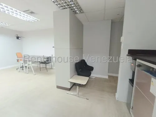 Se Vende Oficina En El Rosal