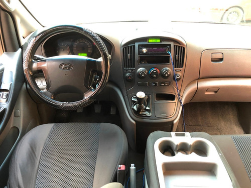 Hyundai H1 Grand Starex 2500cc Tdi Mt 12psj Aa Dh Fe