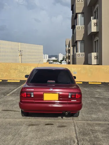 Nissan Sentra 1.6 B13 Lujo