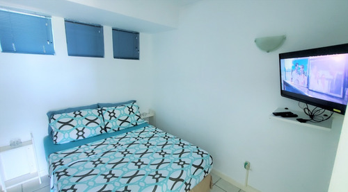 Imagen 12 de 14 de Apartamento En Alquiler A Orillas Del Mar De 1 Habitacion Con Internet