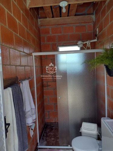 Imagem 14 de 14 de 1.027m², Em Condomínio, 01 Dormt, Churrasqueira E Piscina !!