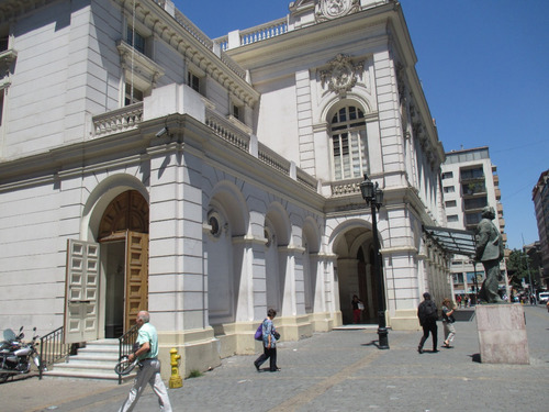 Gran Oficina Interior En Edificio Patrimonial