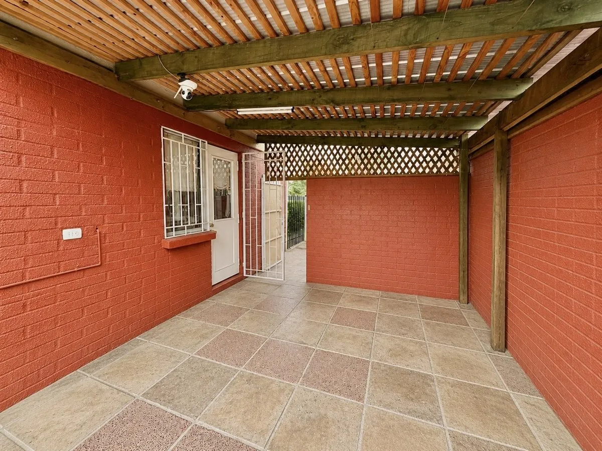 Imagen 3 de 18 de Casa En Venta De 2 Dorm. En Padre Hurtado