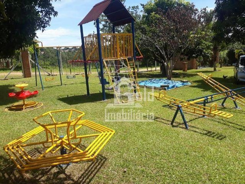 Imagem 11 de 14 de Chácara Com 4050m² Em Condominio Fechado Na Cidade De Cajuru-sp Por R$ 900.000,00 - Aceita-se Permuta - Ch0052