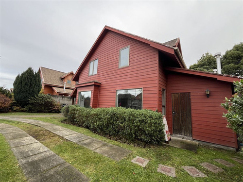 Casa En Venta De 4 Dorm. En Los Arrayanes Puerto Varas