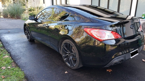 Imagen 9 de 10 de Hyundai Genesis 2012 2.0 Coupe T 210cv Mt