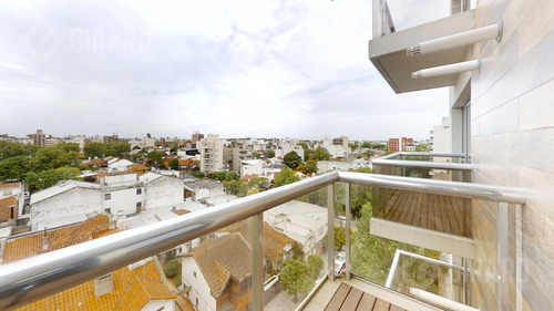 Departamento En Venta De 3 Amb A Estrenar Con Cochera, Zona Plaza Mitre.