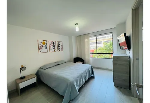 Apartamento Amoblado Cerca Al Centro Comercial Santafe