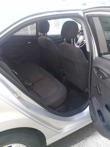 Imagem 4 de 14 de Chevrolet Onix 2014 1.0 Lt 5p
