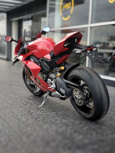 Imagen 7 de 25 de Ducati Panigale V4s - No Bmw S1000rr, No Panigale V4! Gf
