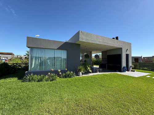 Casa Venta Barrio San Sebastian Area 12