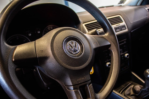 Imagen 10 de 14 de Vw Bora 1.9 Tdi Trendline 150.000km 2011 Gris
