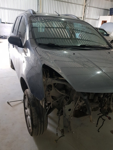 Imagem 5 de 10 de Sucata Nissan Livina 1.8 Automática P/ Retirada De Peças