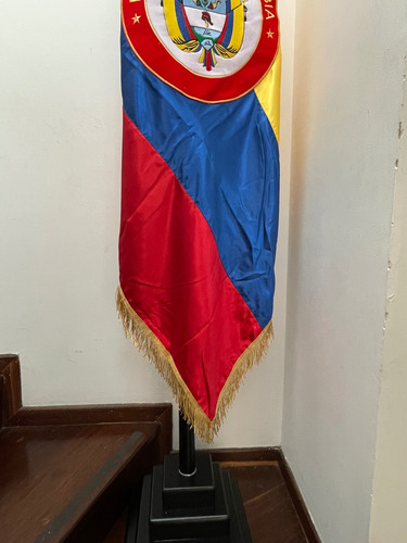 Bandera De Colombia 130x110 Cm