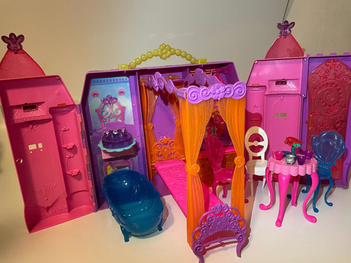 Castillo Barbie La Puerta Secreta (Usado)