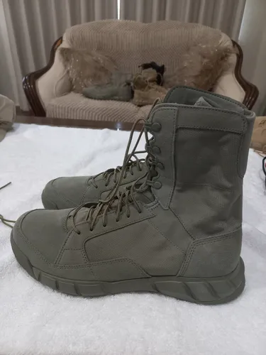 Botas hotsell oakley 2018