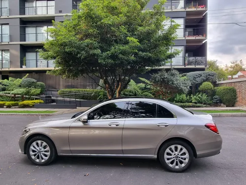 Mercedes-Benz Clase C 2.0 Cgi Exclusive