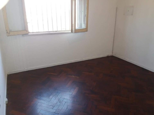 Imagen 3 de 10 de Dueño: Oportunidad!!!!! 3 Amb Amplio 85m² Segundo Escalera