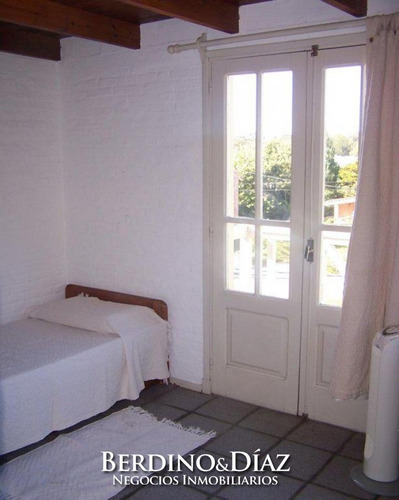 Hermosa Casa Muy Cerca De La Ruta En El Corazón De La Barra- Ref: 282