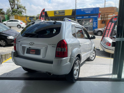 Hyundai Tucson 2.0 Gls 4x2 Flex Aut. 5p