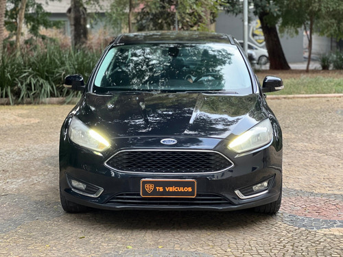 Ford Focus 2.0 SE PLUS 16V FLEX 4P POWERSHIFT