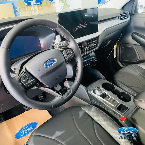 Ford Escape Platinum