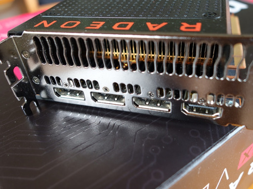 Imagen 4 de 9 de Tarjeta De Video Grafica Msi Amd Radeon Rx Vega 64 8g