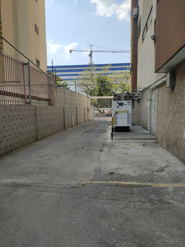 En Venta Comodo Y Amplio Apartamento Resd. Taguanes Andres Bello Zona Centrica Maracay 005jsc