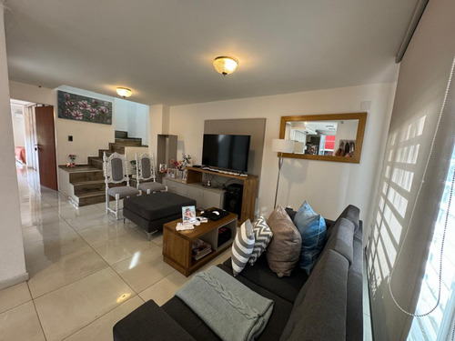 Excelente Casa En Cerro Chico 3 Dorm. Totalmente Reciclada!!!