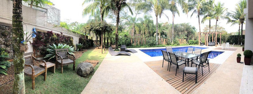 Tamboré 03 | Casa Ampla | Piscina Aquecida | Sauna | Suíte Ele E Ela | Incrível Área Gourmet - Cnc1055