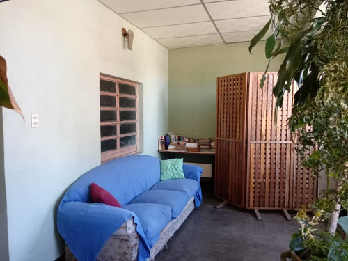Imagen 3 de 9 de Casa En La Candelaria Pereferico Luz Castro 0412-474-60-33